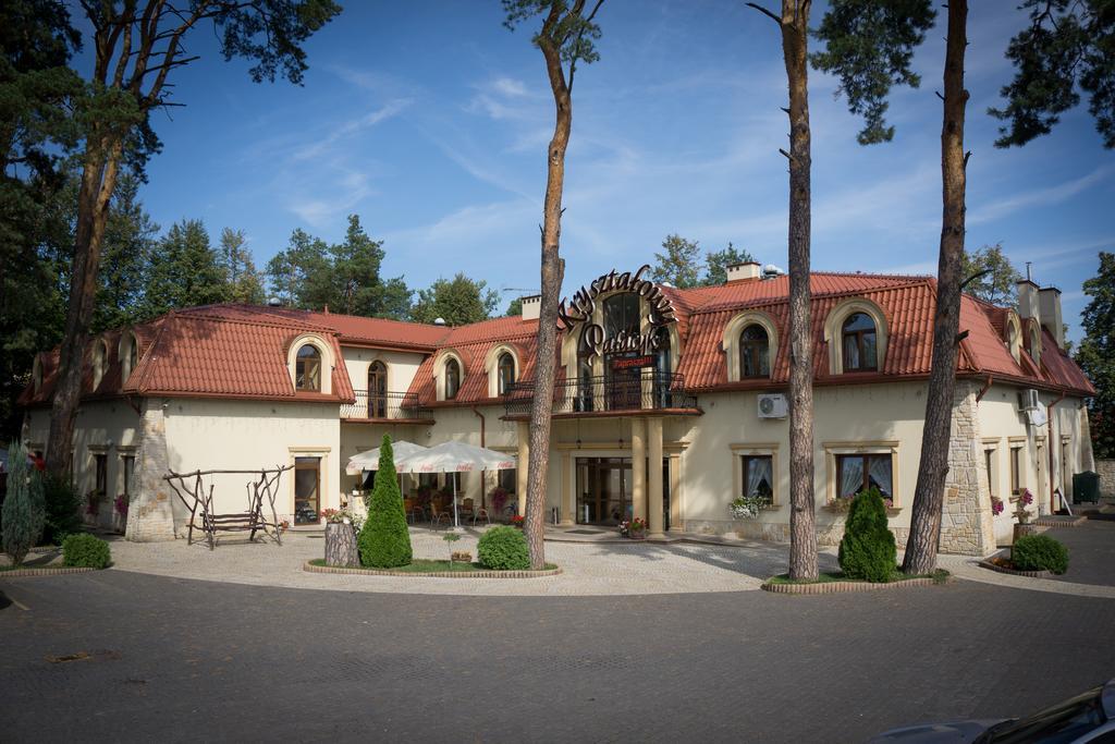 Krysztalowy Palacyk Kozienice Kültér fotó